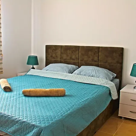 Long Beach Sunny River 1+1 Апартаменты *