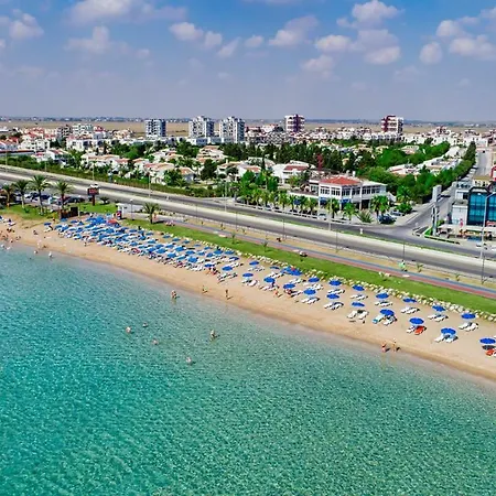 Апартаменты Long Beach Sunny River 1+1 Trikomo