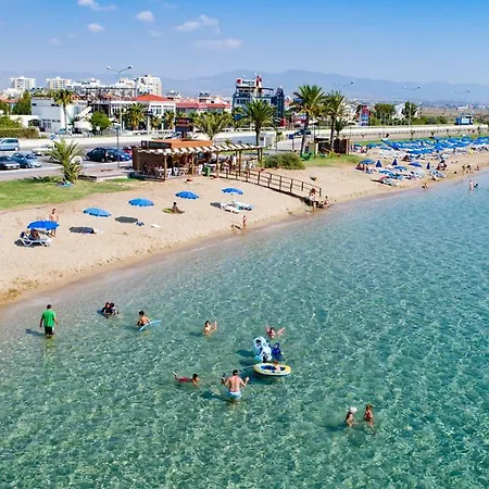 Long Beach Sunny River 1+1 Апартаменты *